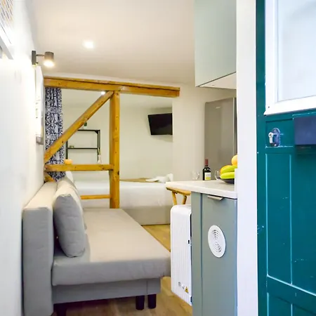 Cosy Flat In The Downtown Lisbon